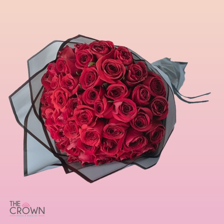 Grandioso Ramo de 50 Rosas. - The crown