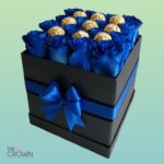 Box de 16 Rosas Azules y 9 Ferrero Rocher.